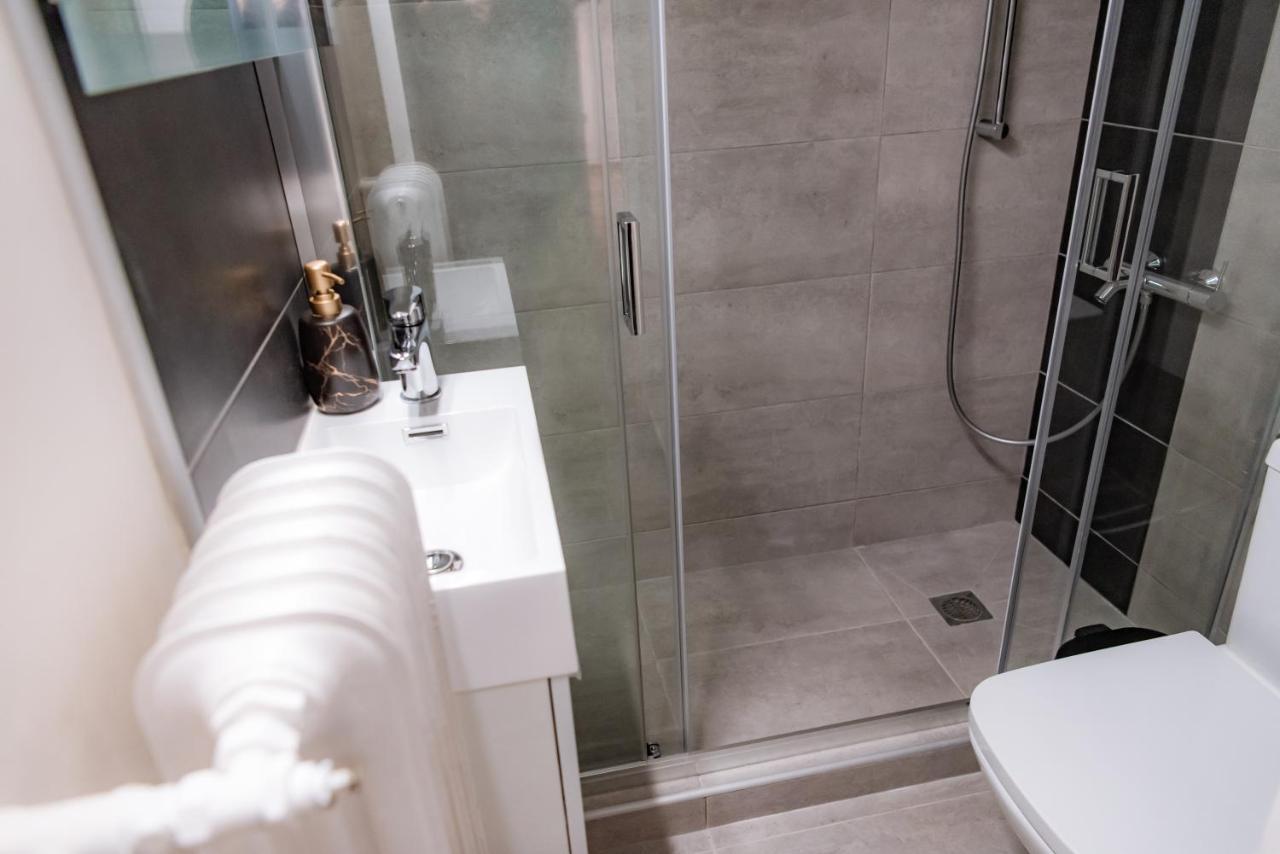 Apartment Pnika 3 Атина Екстериор снимка